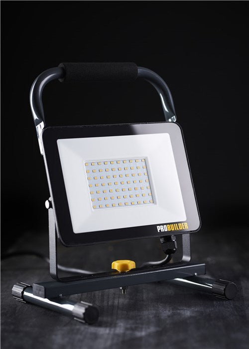 Arbeidslampe LED 50W med stativ ProBuilder